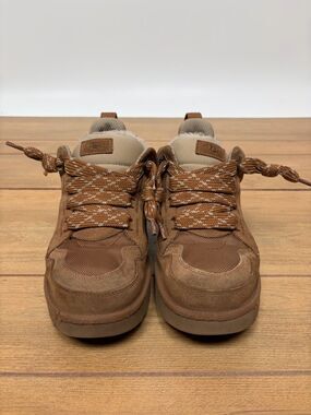 UGG Lowmel Sneakers In Chestnut with Cream Lining